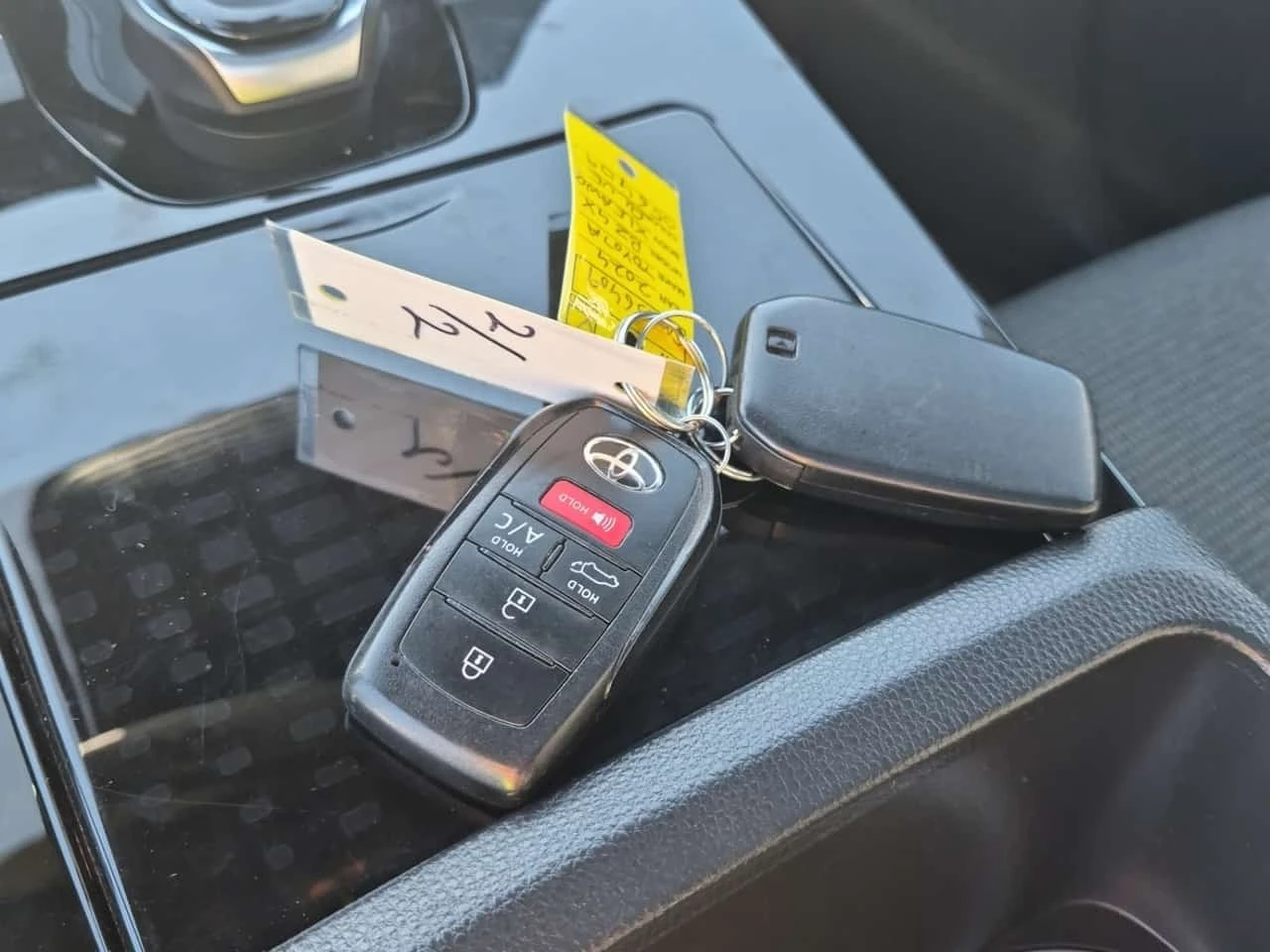 Toyota bZ4X * XLE * ���������� ��� ������������ ������*  | Mobile.bg � ����������� 8