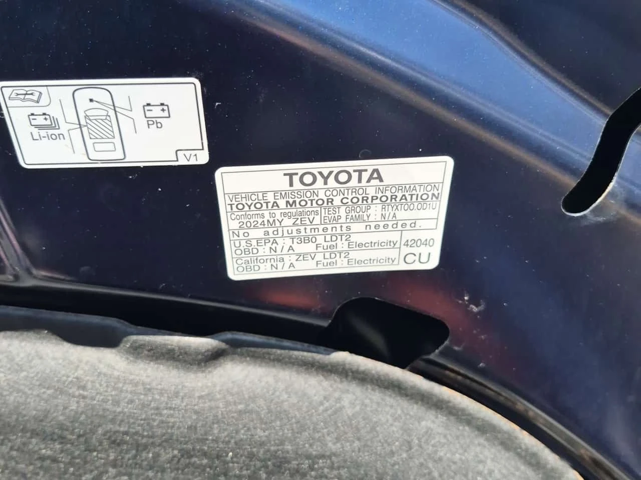 Toyota bZ4X * XLE * ���������� ��� ������������ ������*  | Mobile.bg � ����������� 10