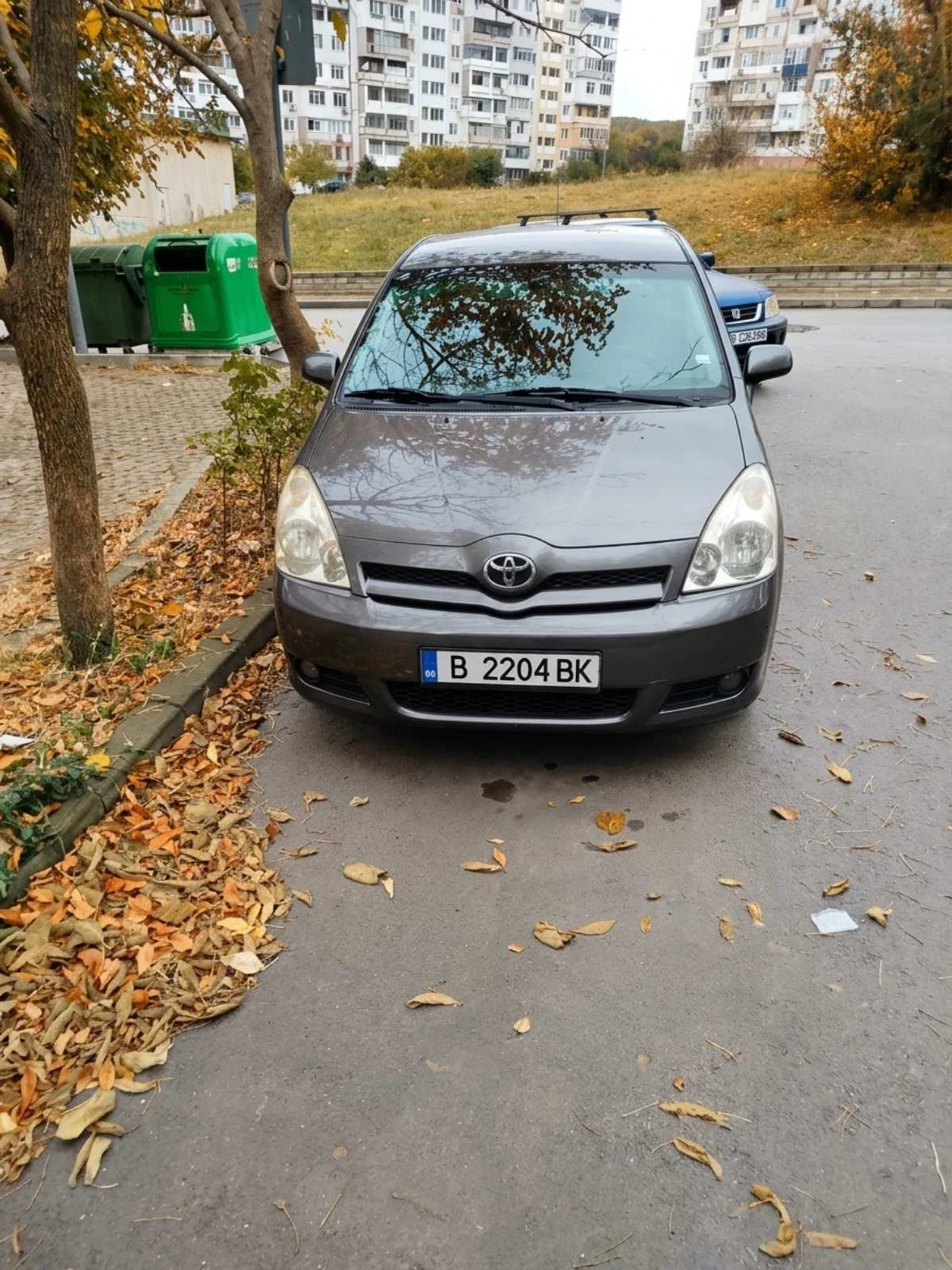 Toyota Corolla verso 1.8 , снимка 2 - Автомобили и джипове - 56713607