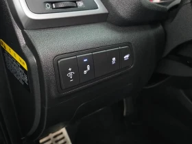 Hyundai Tucson 2.0 CRDi, снимка 16