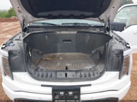 Ford F150 Lightning Flash 4WD, снимка 12