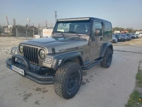 Jeep Wrangler Бензин автомат  - [4] 