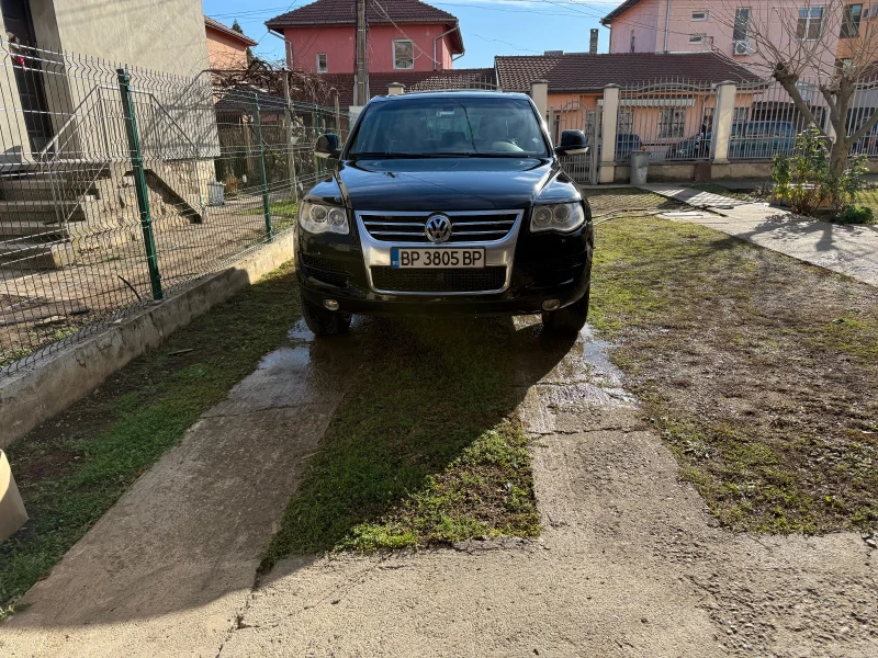 VW Touareg 2.5TDI, снимка 1 - Автомобили и джипове - 48390271