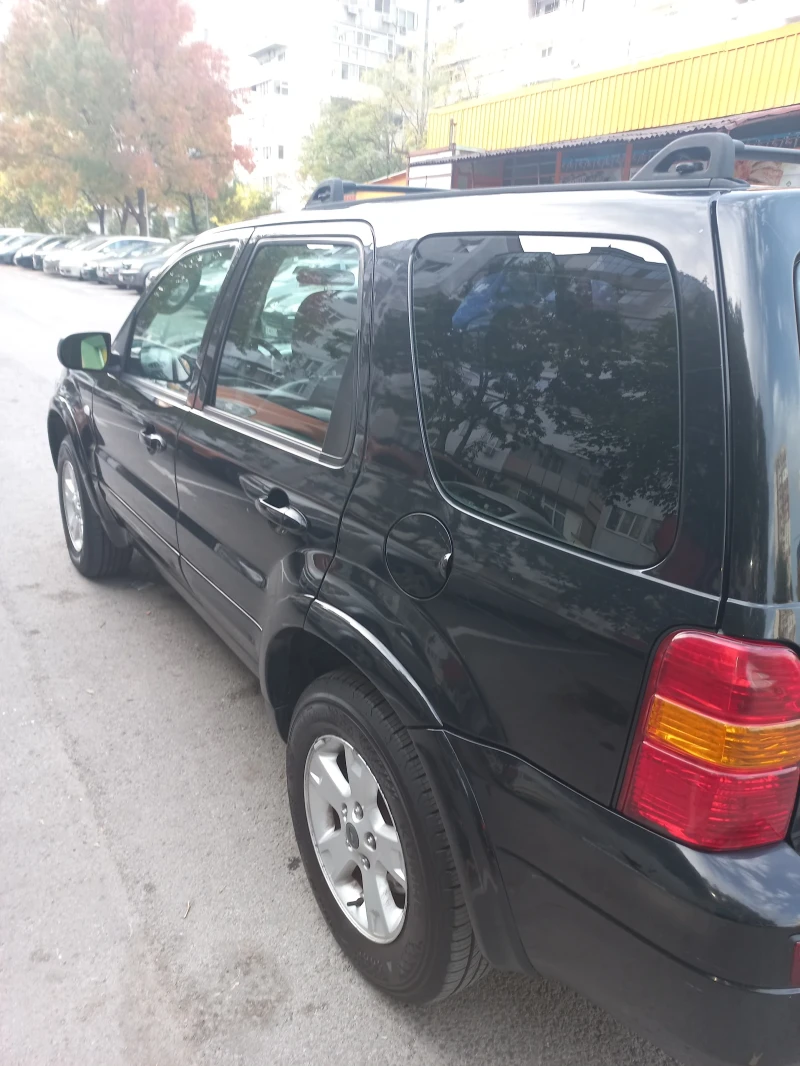 Ford Maverick, снимка 6 - Автомобили и джипове - 52809032