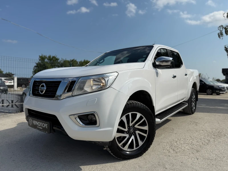 Nissan Navara 2.3 dci Automat 4x4 Tekna, снимка 3 - Автомобили и джипове - 51409382