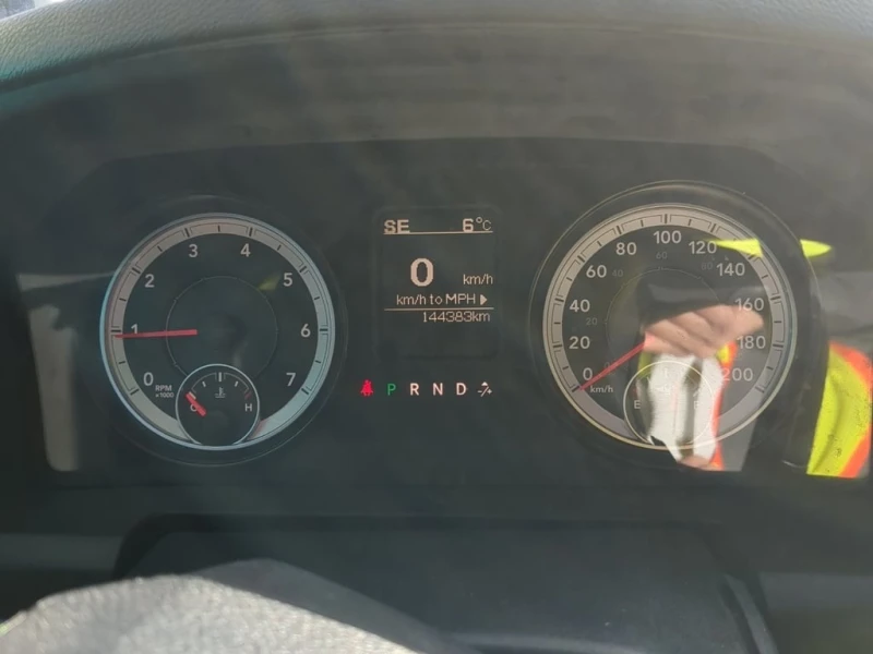 Dodge RAM 1500 EXPRESS REGULAR CAB STD BED  CARFAX, снимка 9 - Автомобили и джипове - 52538567