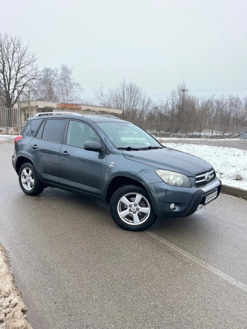 Toyota Rav4, снимка 2 - Автомобили и джипове - 53380106