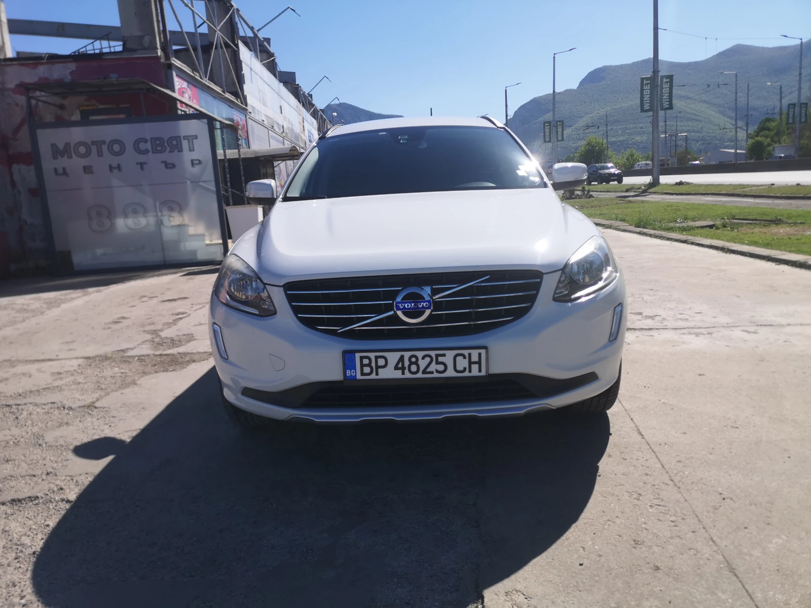 Volvo XC60 2.4тд    4х4.     180к.с - изображение 3