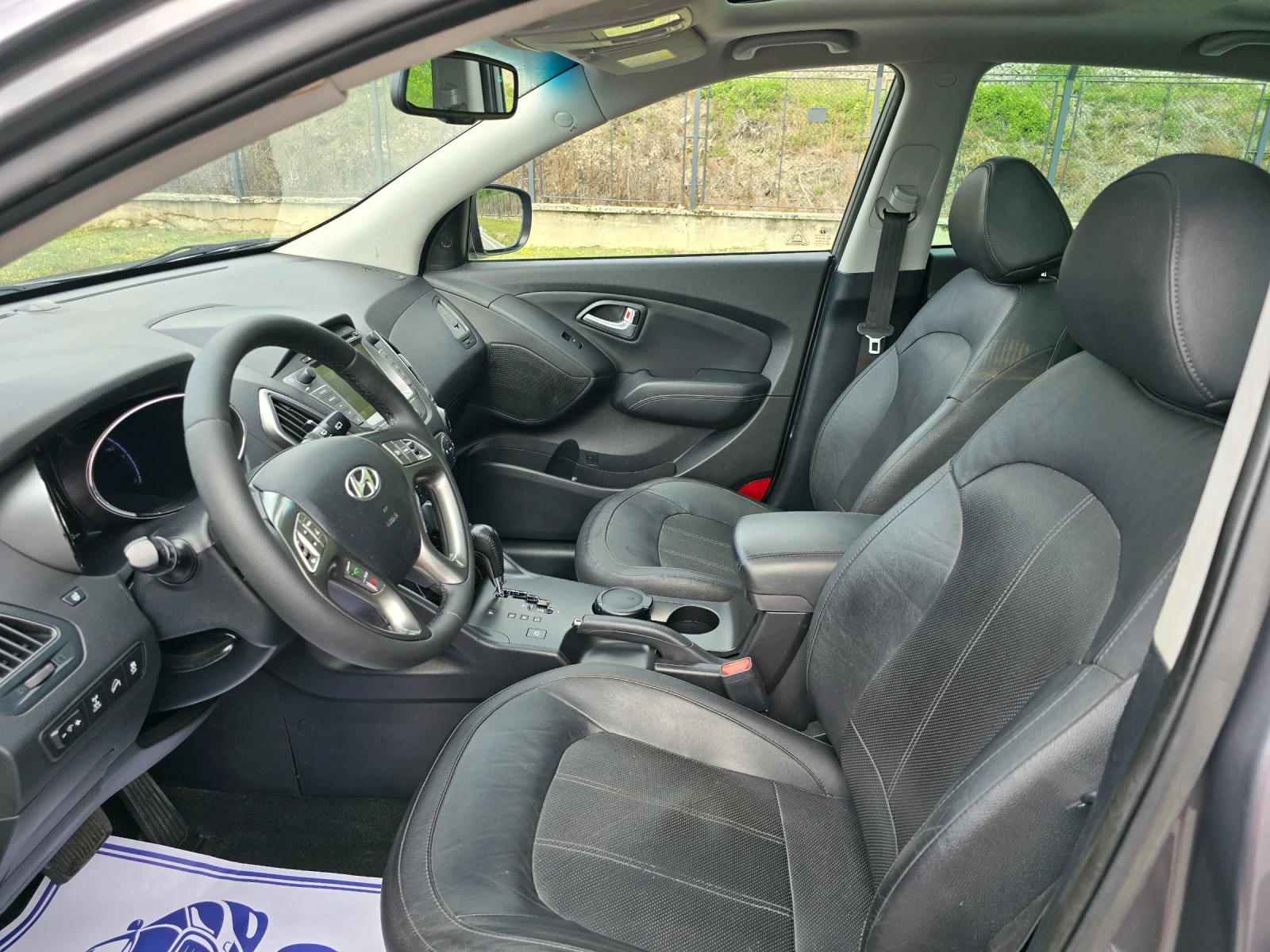 Hyundai IX35 2.0 CRDI 4X4 ШВЕЙЦАРИЯ  - изображение 10