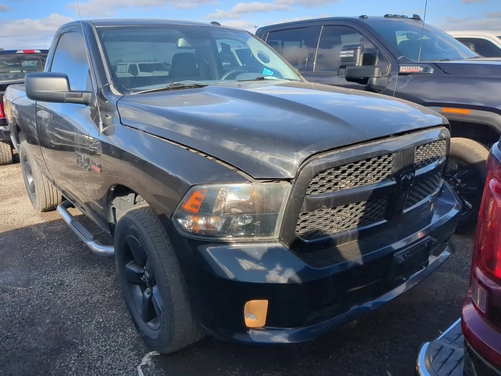 Dodge RAM 1500 EXPRESS REGULAR CAB STD BED  CARFAX - изображение 2