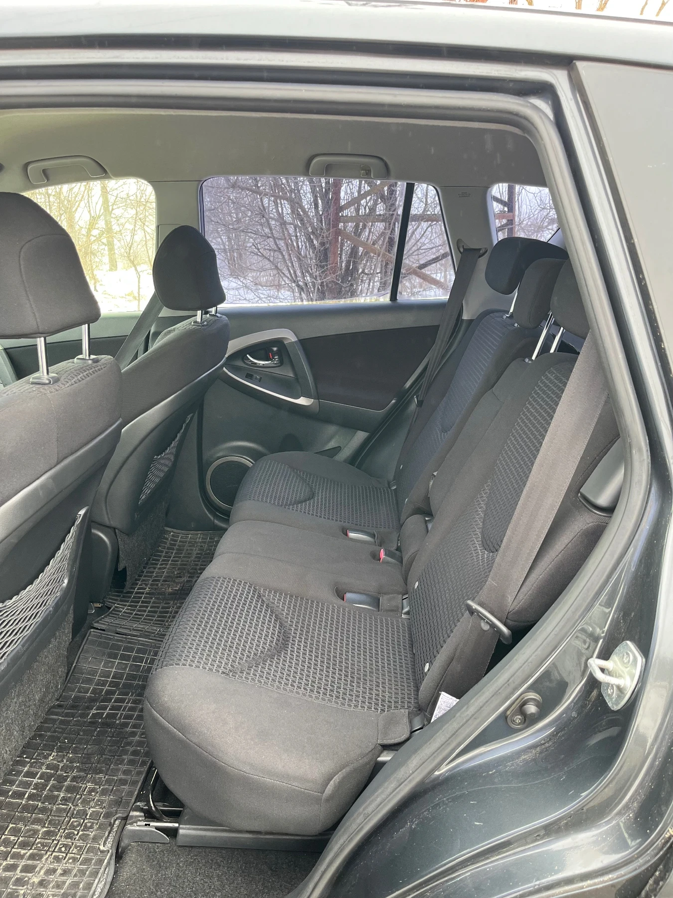 Toyota Rav4  - изображение 8