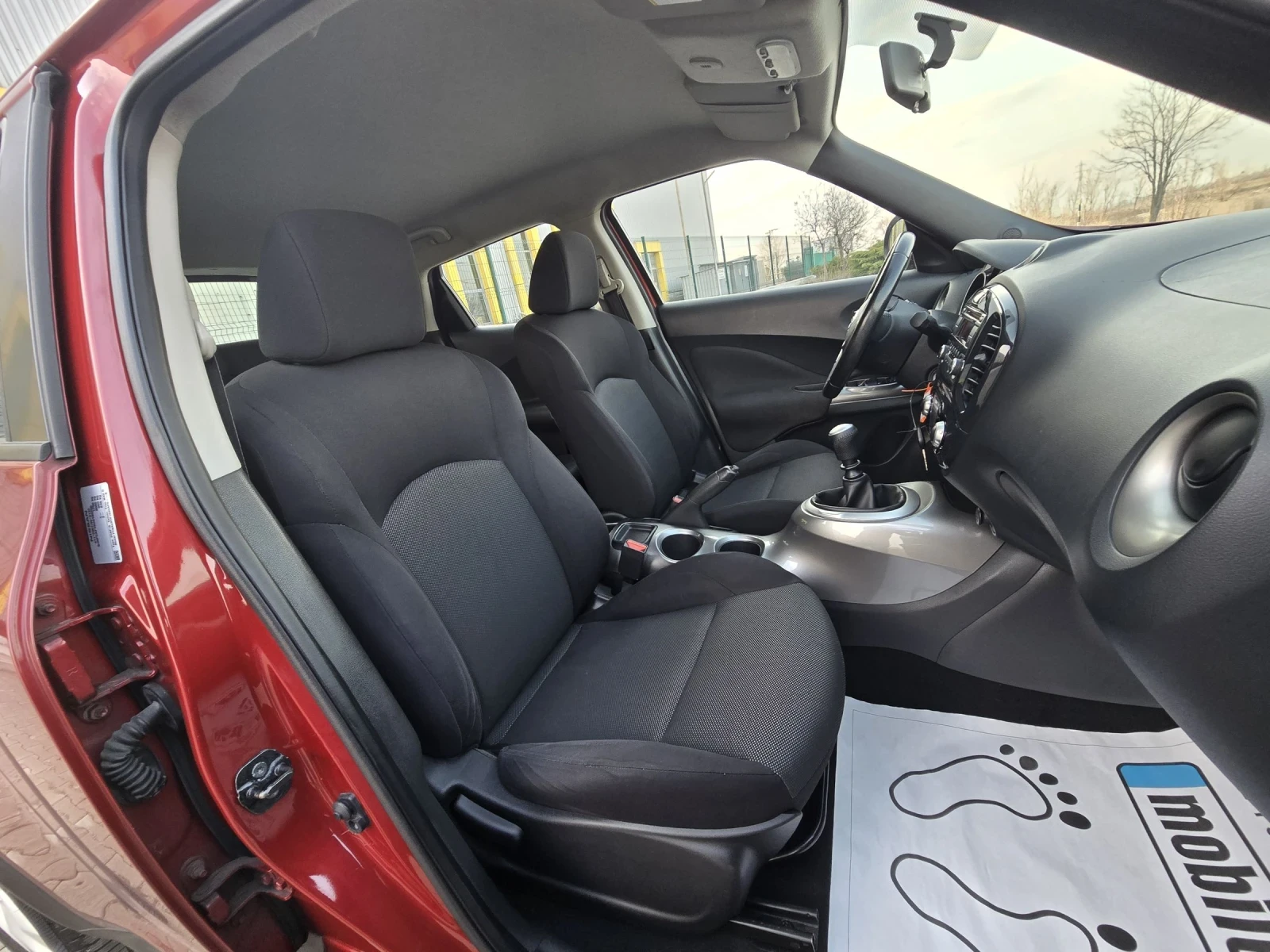 Nissan Juke 1.5DCI/PURE-DRIVE/FUL-SERVICE, снимка 17 - Автомобили и джипове - 53740301