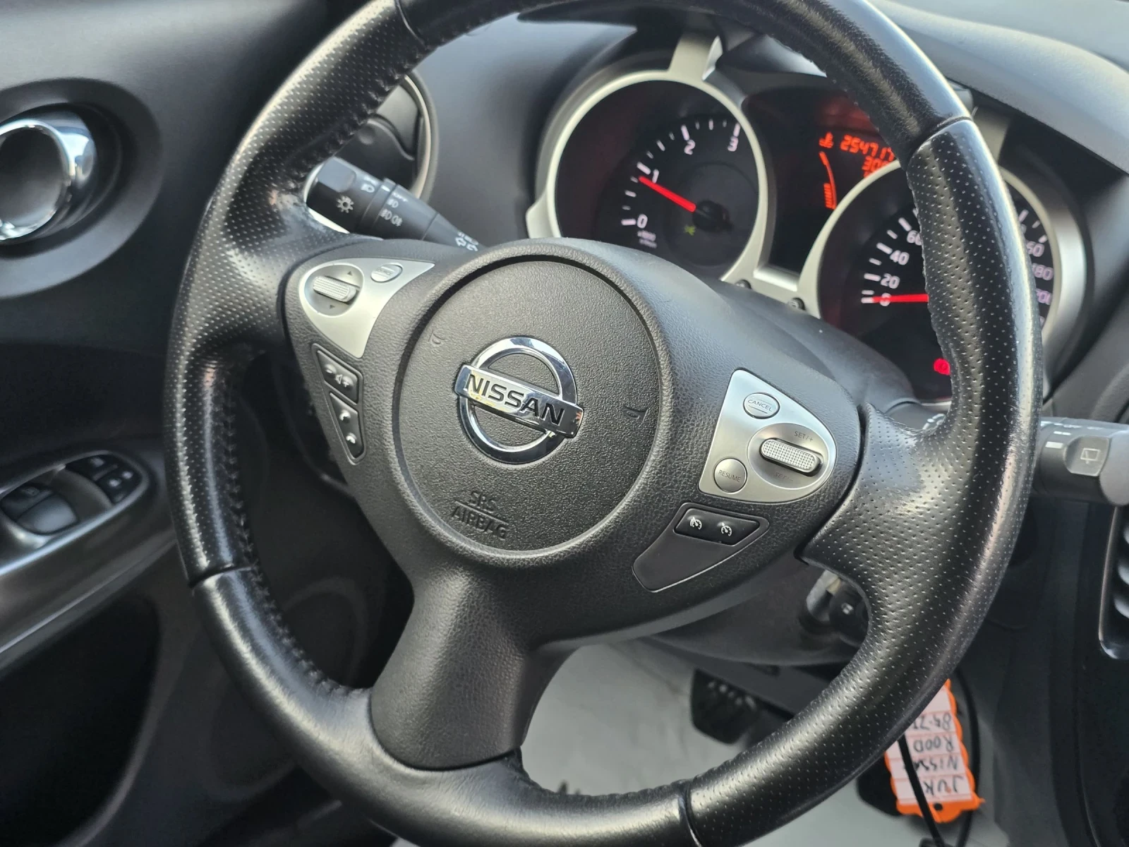 Nissan Juke 1.5DCI/PURE-DRIVE/FUL-SERVICE, снимка 16 - Автомобили и джипове - 53740301