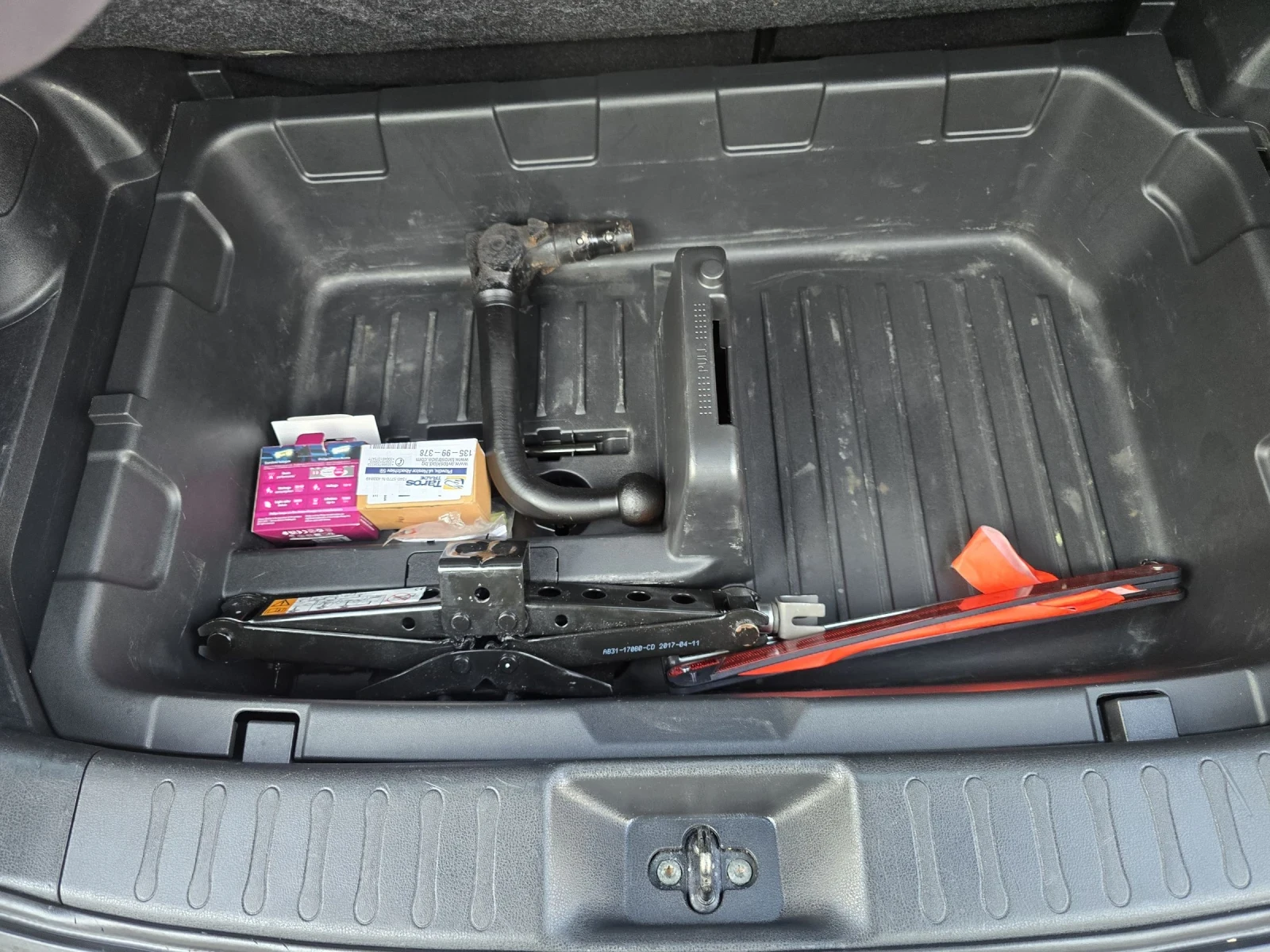 Nissan Juke 1.5DCI/PURE-DRIVE/FUL-SERVICE, снимка 12 - Автомобили и джипове - 53740301