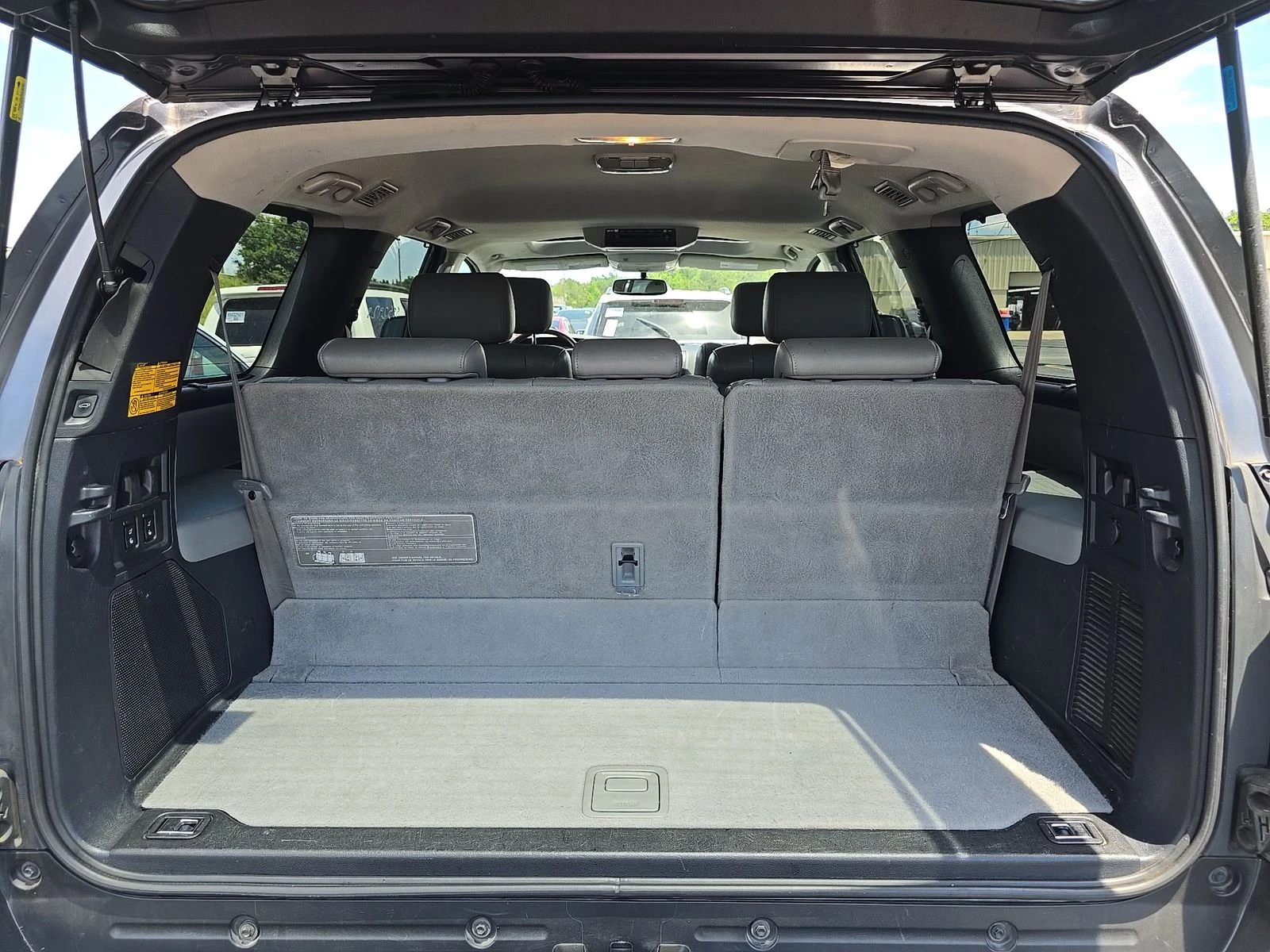 Toyota Sequoia Platinum 5.7 V8 4WD | Mobile.bg � ����������� 17