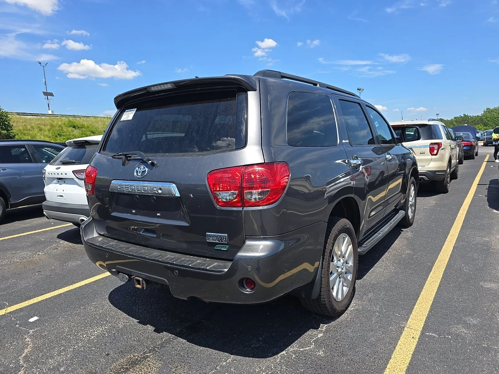 Toyota Sequoia Platinum 5.7 V8 4WD | Mobile.bg � ����������� 4