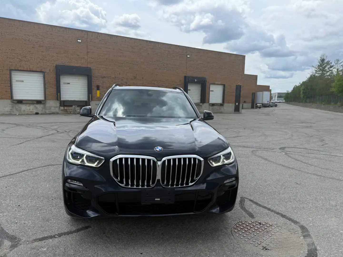BMW X5 XDRIVE 40I M SPORT PRO PACK/SHADOW LINE/PANO/360, снимка 2 - Автомобили и джипове - 55151677