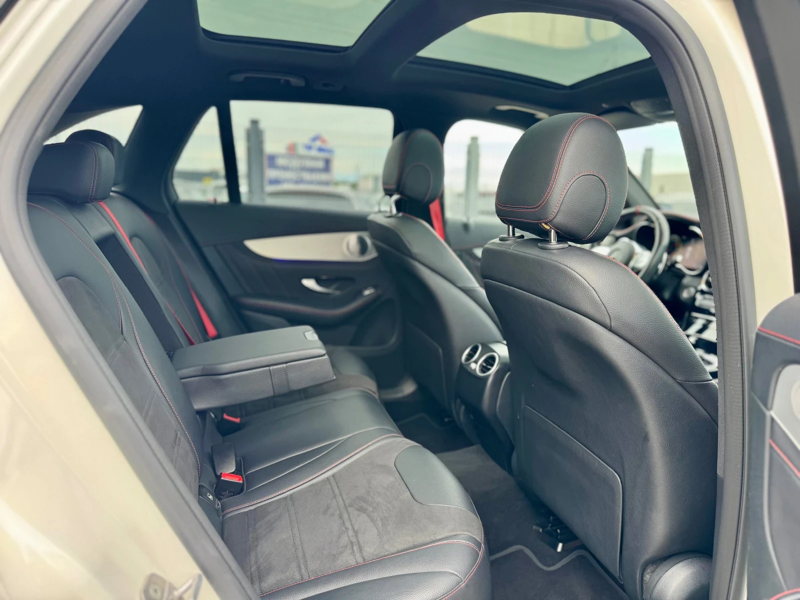 Mercedes-Benz GLC 43 AMG AMG premium, снимка 12 - Автомобили и джипове - 56213646