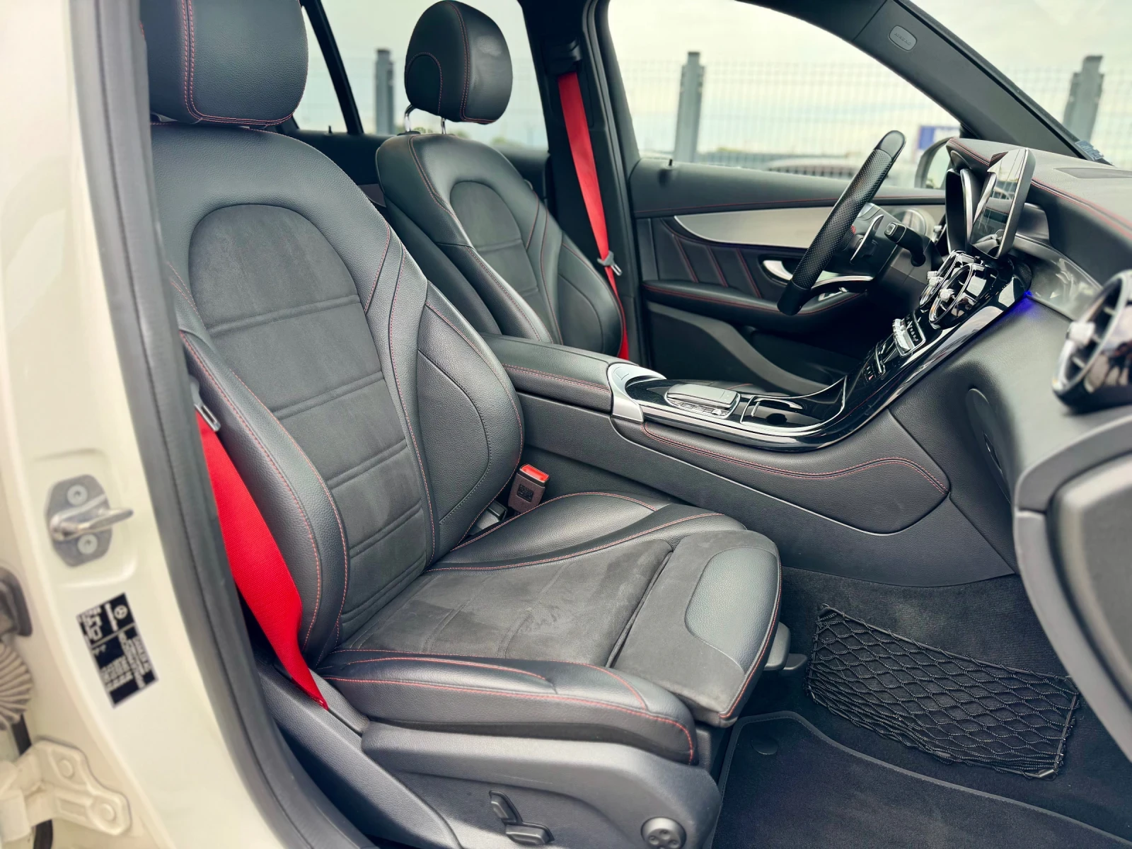 Mercedes-Benz GLC 43 AMG AMG premium, снимка 14 - Автомобили и джипове - 56213646