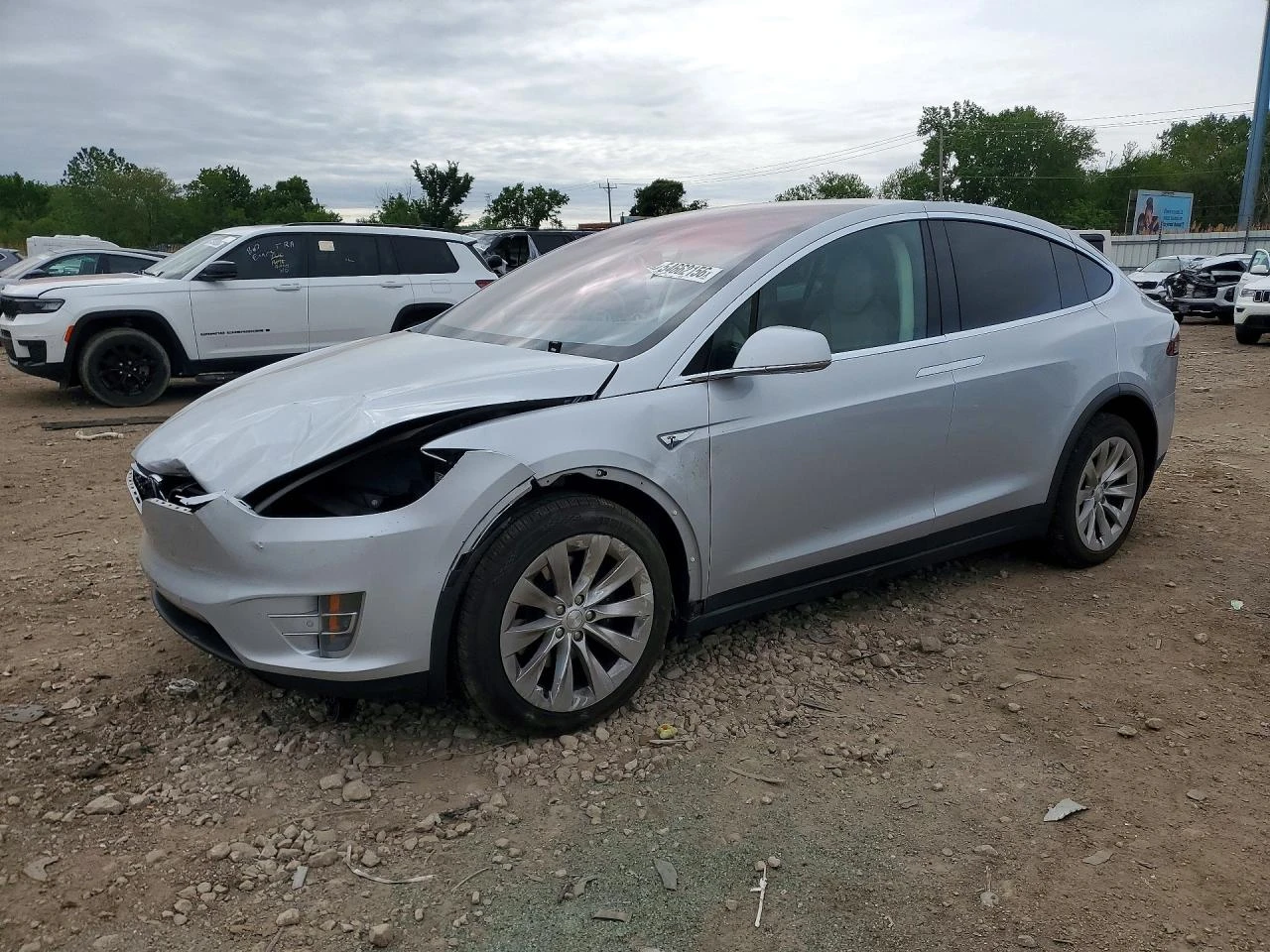 Tesla Model X 90D AWD, снимка 2 - Автомобили и джипове - 56332202