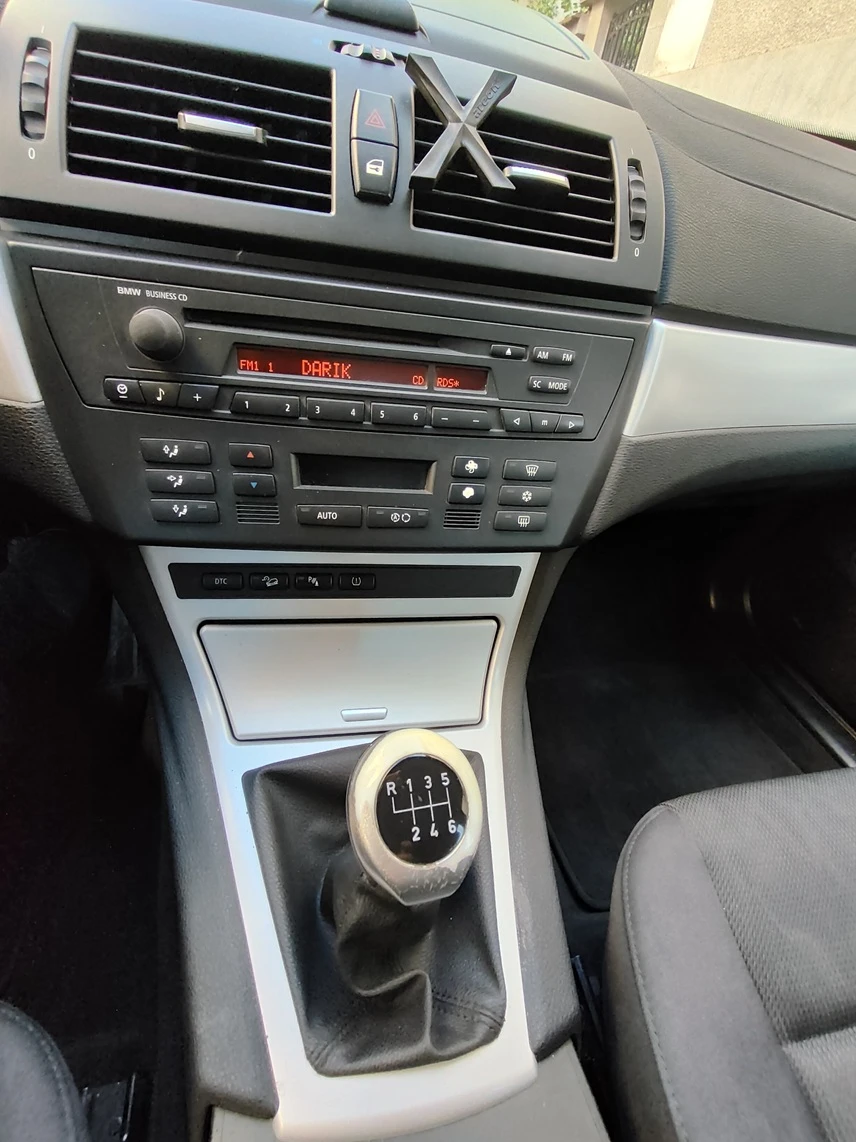 BMW X3 2.0 D, снимка 9 - Автомобили и джипове - 56729795