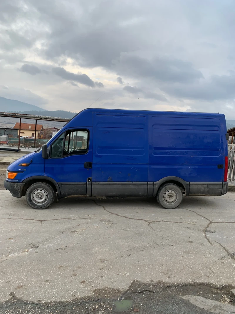 Iveco Daily Iveco daily 35S12HPI, снимка 3 - Бусове и автобуси - 48292617