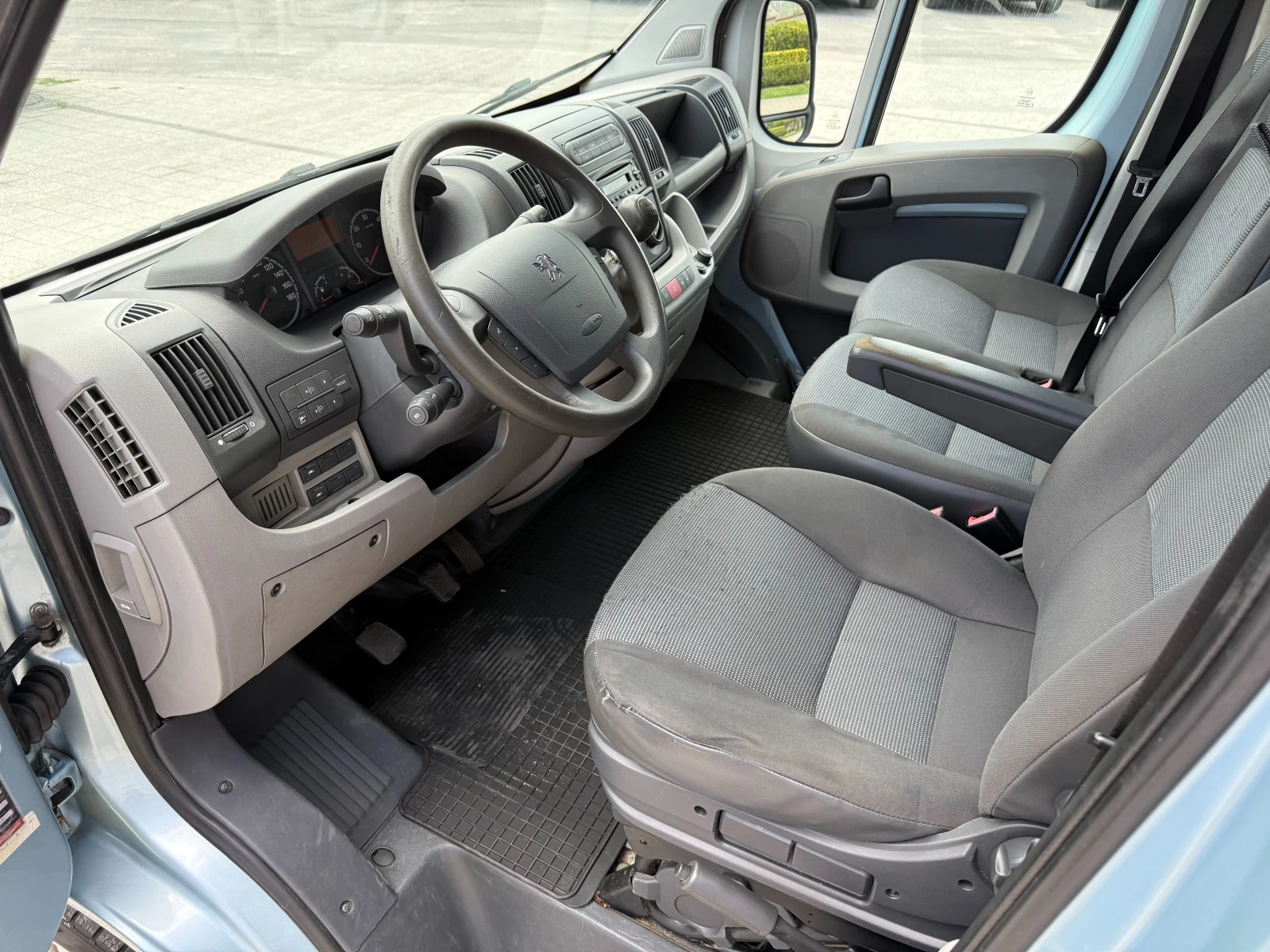 Peugeot Boxer 2.2HDI L1H1 Клима - изображение 9