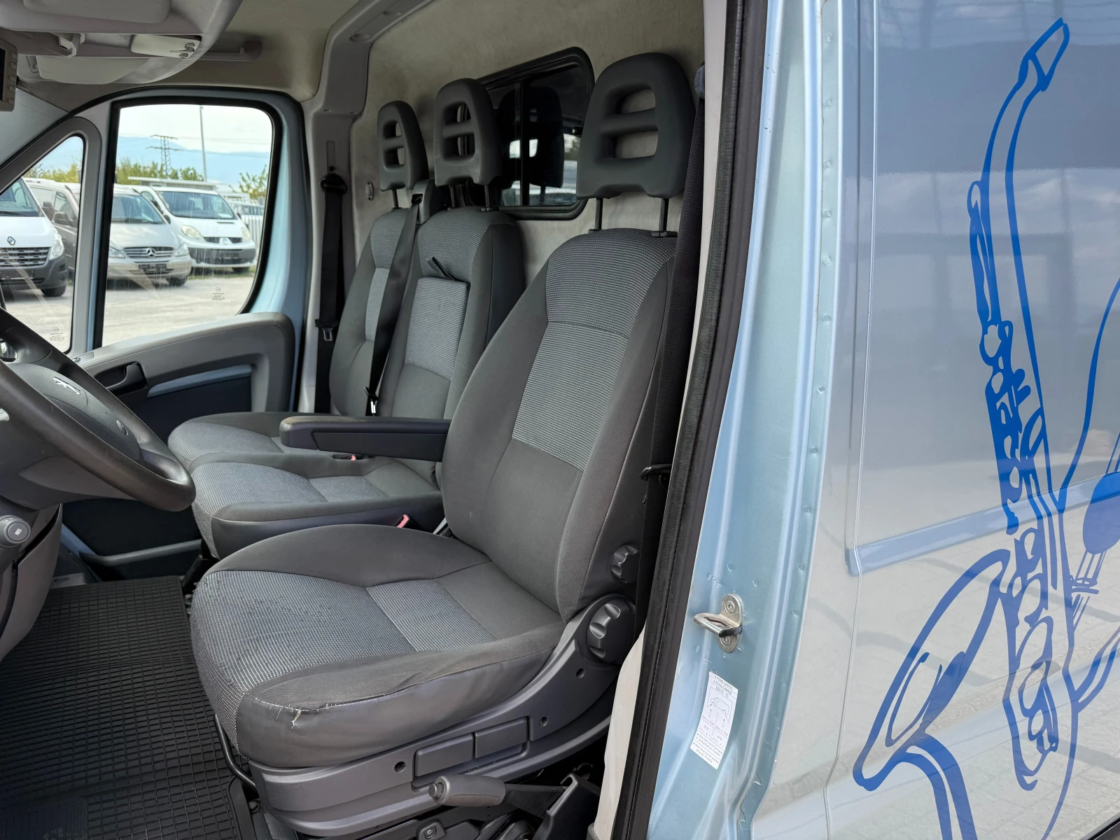Peugeot Boxer 2.2HDI L1H1 Клима - изображение 10