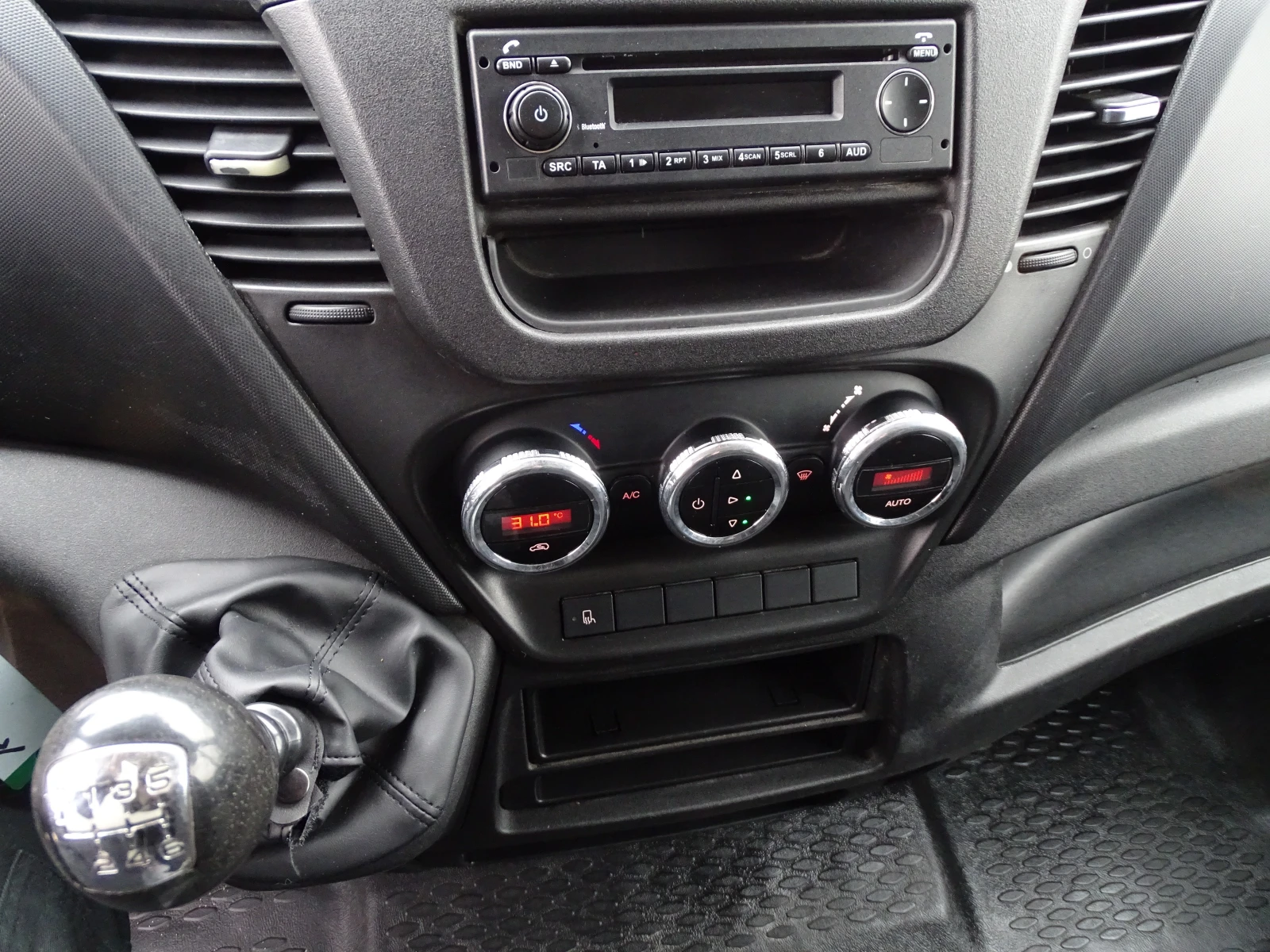 Iveco 35s15 3.0HPI  ���. * �* * �����������* *  | Mobile.bg � ����������� 11