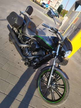     Kawasaki Vulcan 900 CUSTOM 