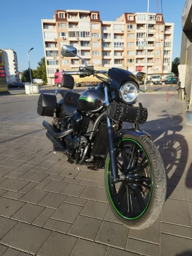     Kawasaki Vulcan 900 CUSTOM 