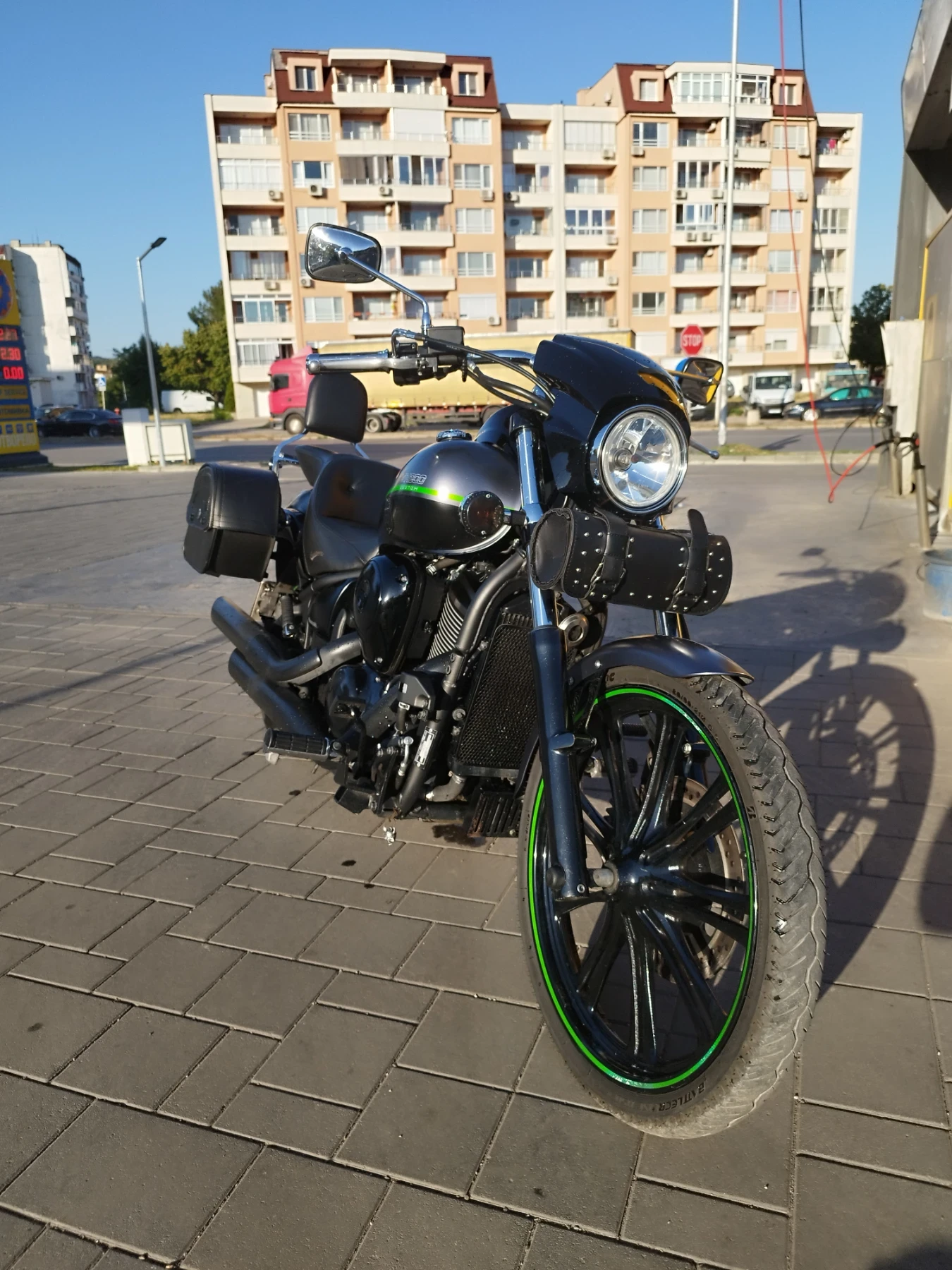 Kawasaki Vulcan 900 CUSTOM  - изображение 3