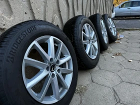 Гуми Зимни 225/55R17, снимка 1 - Гуми и джанти - 47979489