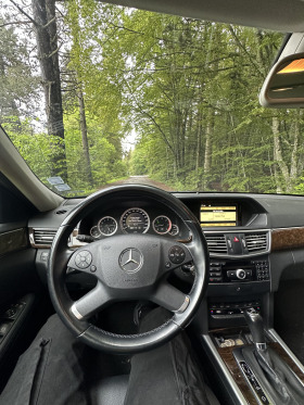Mercedes-Benz E 200, снимка 6