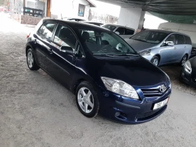 Toyota Auris 1.6 фестлифт  130 кн , снимка 6