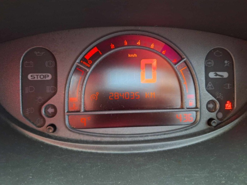 Renault Modus 1.2i klima, снимка 11 - Автомобили и джипове - 45974308