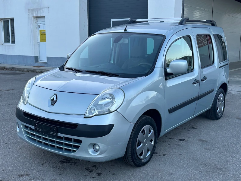 Renault Kangoo 1.6i ГАЗ Италия, снимка 1 - Автомобили и джипове - 48720549