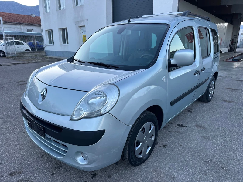 Renault Kangoo 1.6i ГАЗ Италия, снимка 3 - Автомобили и джипове - 48720549