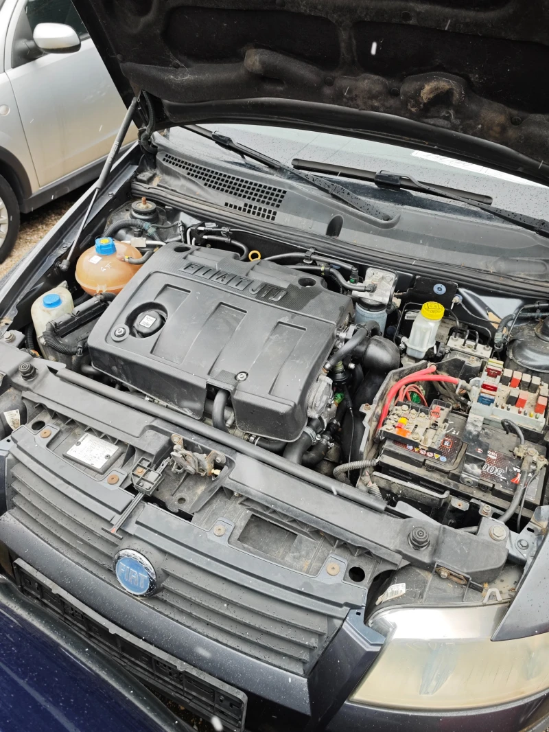 Fiat Stilo 1.9JTD НОВ ВОС, снимка 12 - Автомобили и джипове - 50847696