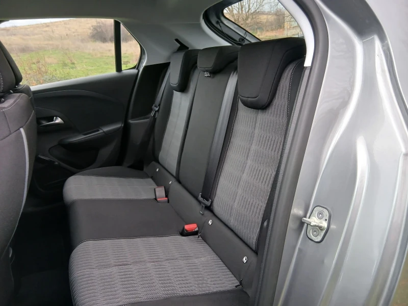 Opel Corsa, снимка 12 - Автомобили и джипове - 52551151