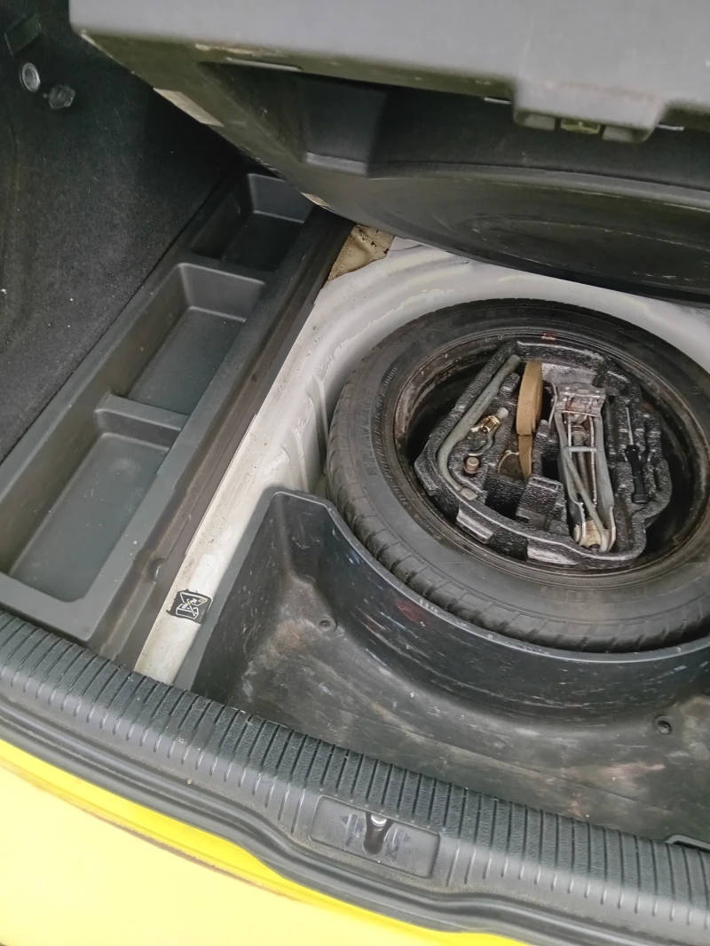 VW Golf, снимка 6 - Автомобили и джипове - 52570474