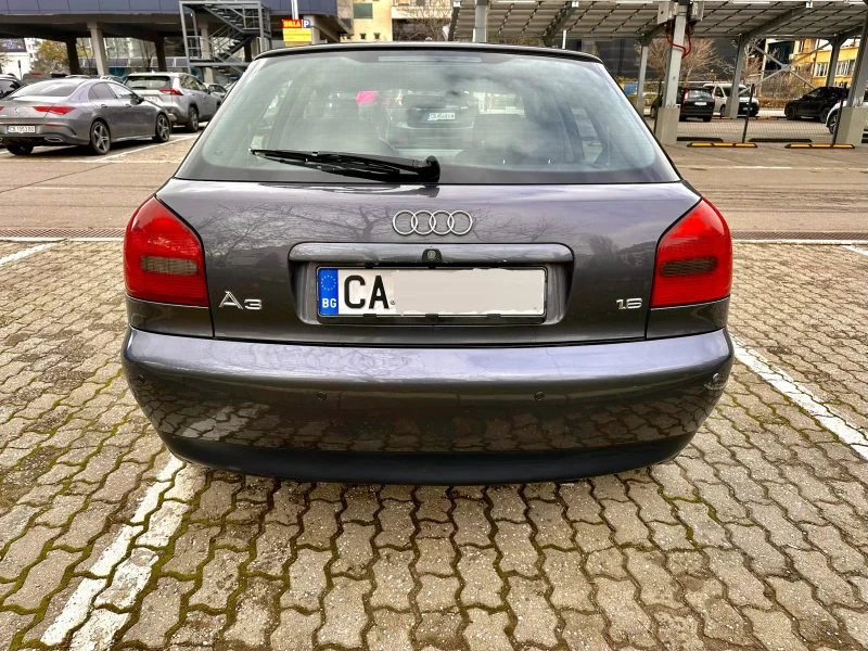 Audi A3 1.6i, снимка 5 - Автомобили и джипове - 52683141