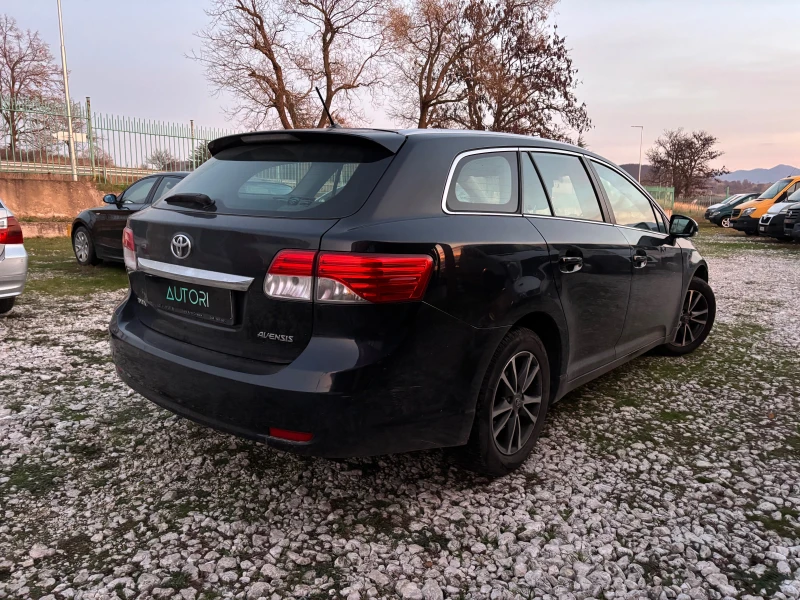 Toyota Avensis FACELIFT D4D, снимка 4 - Автомобили и джипове - 52712969