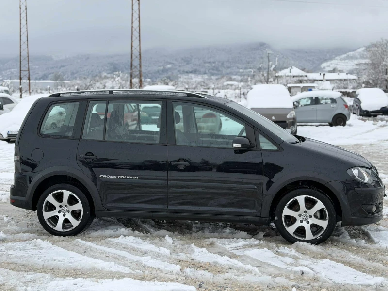 VW Touran CROSS / PODGREV, снимка 3 - Автомобили и джипове - 53329183