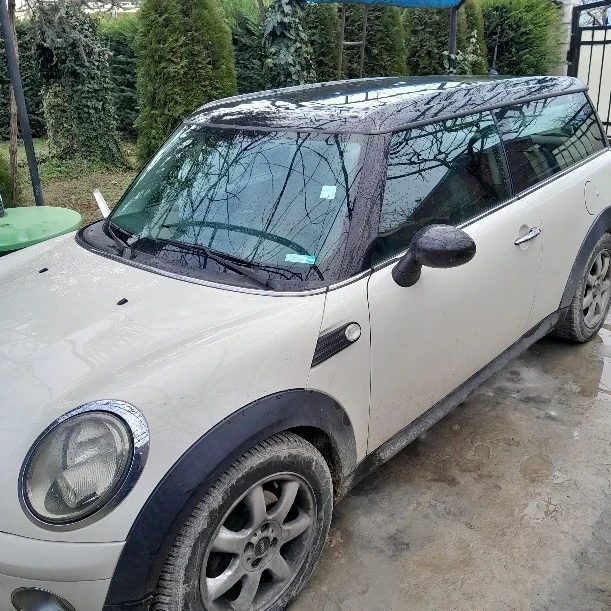 Mini Clubman, снимка 1 - Автомобили и джипове - 48601203