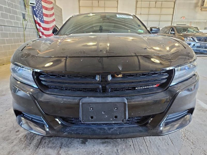 Dodge Charger 5.7L 8 Rear-wheel drive, снимка 7 - Автомобили и джипове - 52971992