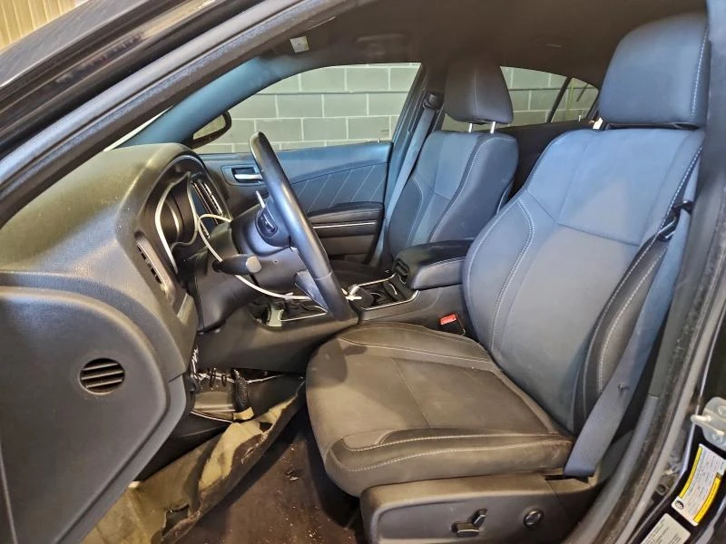 Dodge Charger 5.7L 8 Rear-wheel drive, снимка 9 - Автомобили и джипове - 52971992