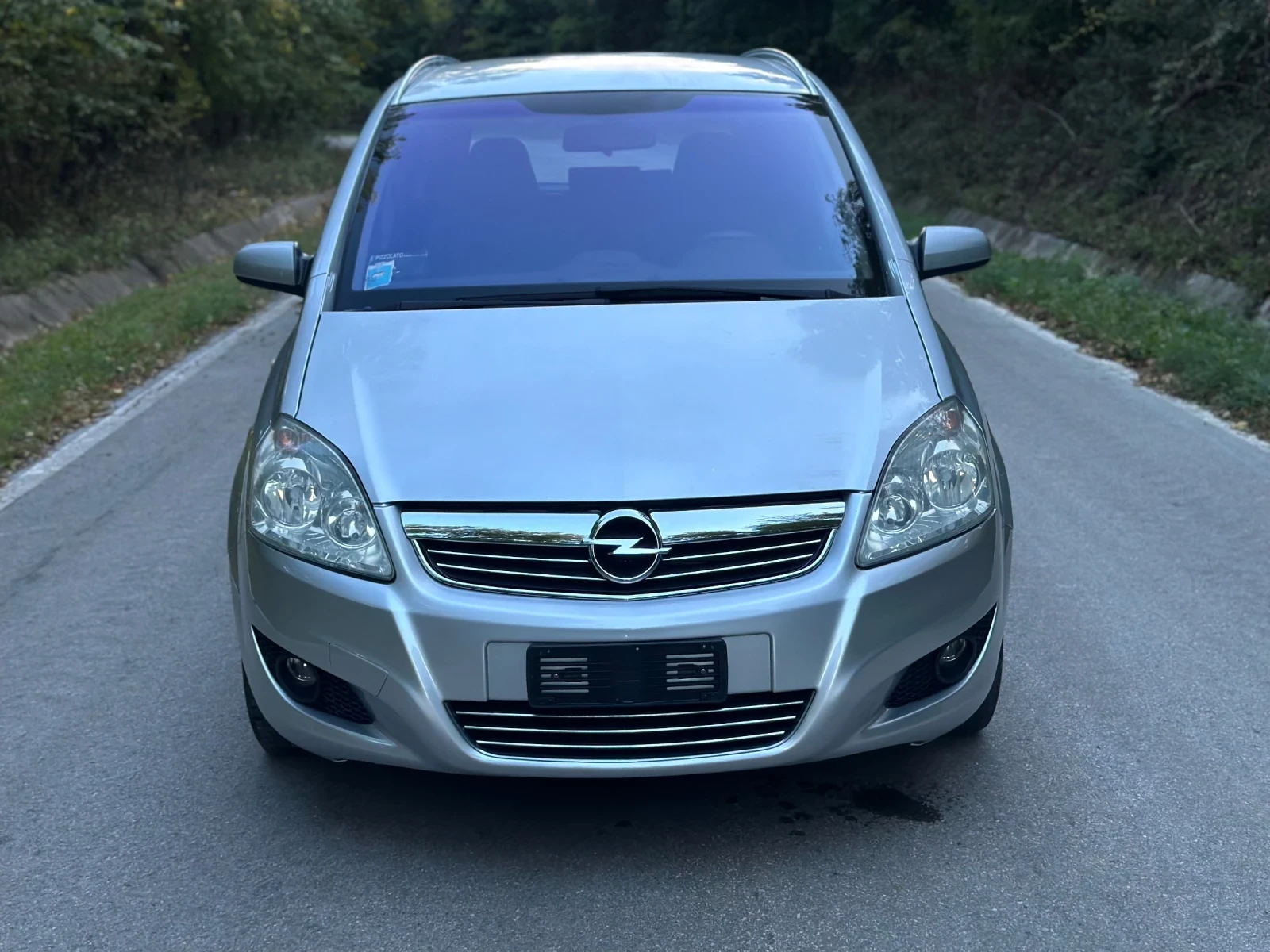 Opel Zafira 1.9CDTI - изображение 2