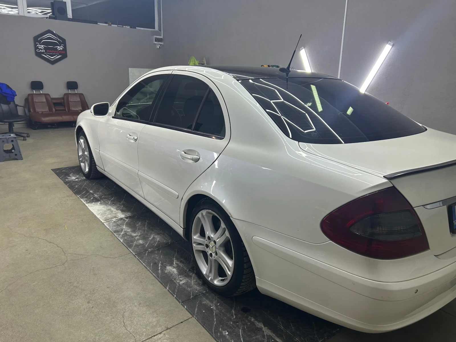 Mercedes-Benz E 200 W211 - изображение 5