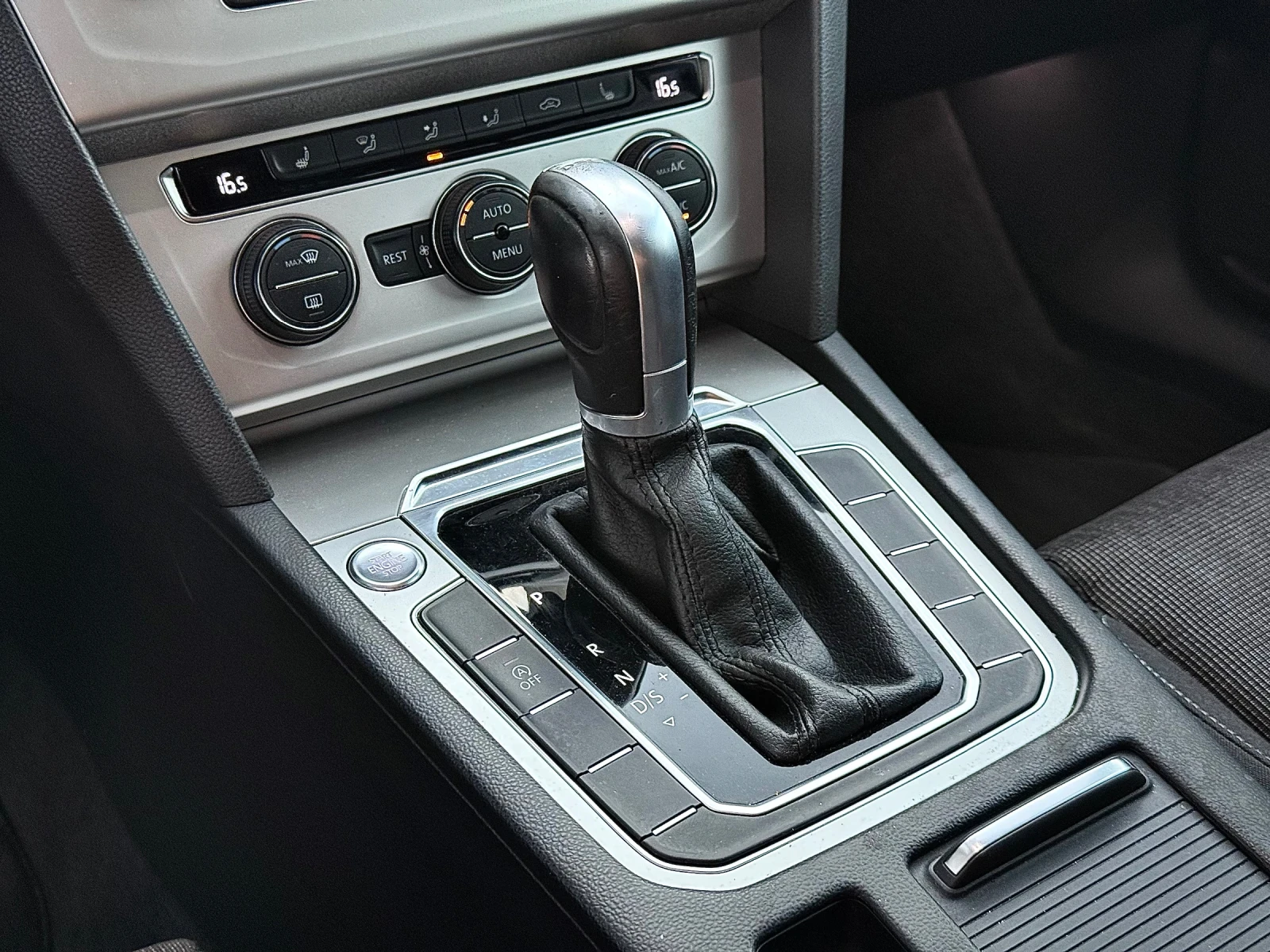 VW Passat 2.0TDI* DSG* DISTRONIC* МАСАЖ* ПОДГРЕВ - изображение 10